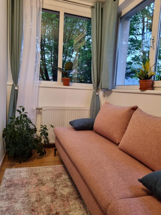 Apartmán Cozy Nest Solnohrad Exteriér fotografie